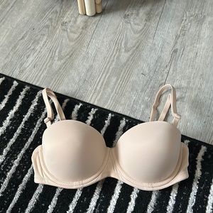VS Pink strapless bra
